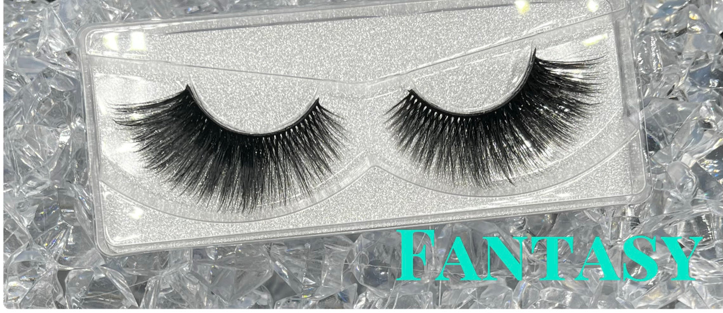 Glamorous Lashes.