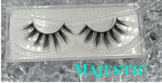 Glamorous Lashes.