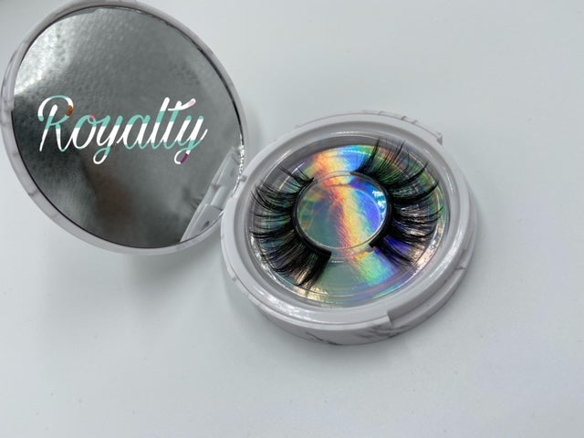 GM Magnetic Lashes.